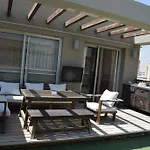 The White Pent !