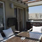 The White Pent !