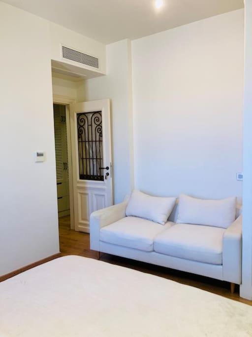 Apartment The White Pent ! Cairo
