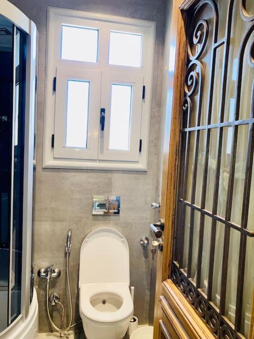 The White Pent ! Apartment Cairo
